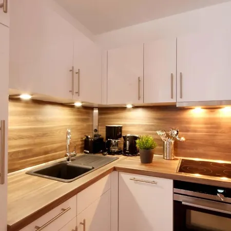 Bellevue Premium By Rujana Apartament *