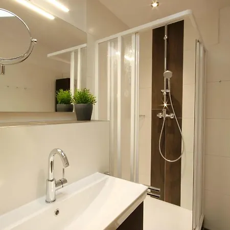 Bellevue Premium By Rujana * Binz